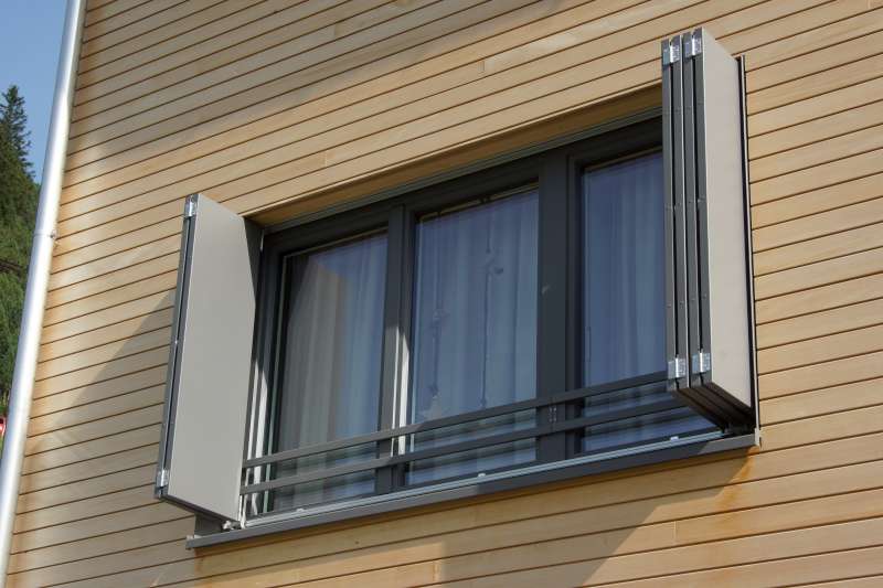 Faltschiebeläden - Faltenbacher Jalousienbau GmbH & Co. KG